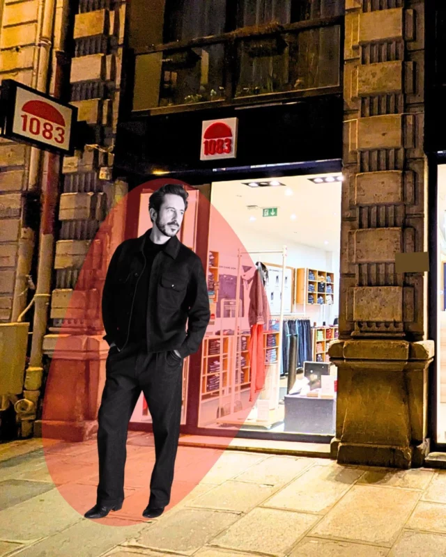 Pour 1083 et Zorzetto, noir c’est noir et leur collaboration, est un nouvel espoir pour le Made in France. 
Nouveau post. 📝  Lien dans la bio. 👆  C'est la rencontre entre 2 personnes qui ont la volonté de défendre les savoir-faire, d'associer les compétences du Made In France et le sens du design. Leur collaboration montre qu'en associant l’excellence d'un jean éco-conçu made in France, grâce à 1083 et le raffinement d'un chausseur parisien, Philippe Zorzetto, un modèle de jean peut émerger d'une marée bleue qui vient trop souvent s'échouer sur les rivages de la banalité. Ce nouveau modèle noir se distingue avec une forte trame de personnalité et est proposé en série limitée.  @1083borneinfrance 
@philippezorzetto  #denim #madeinfrance #1083 #textile #jean161N #collab #chicparisien #denimnoir
@agenceflag  https://buff.ly/oJqbAWs  #standwithukraine 💙💛